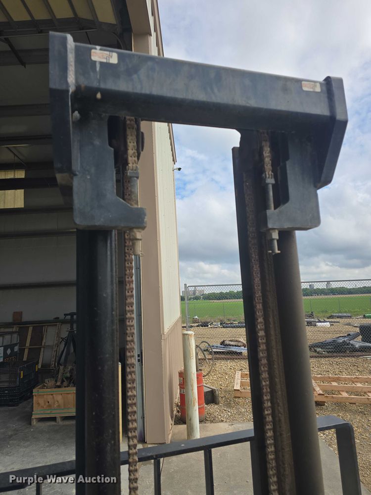 image for item EF3520 Komatsu FG15C-15 forklift