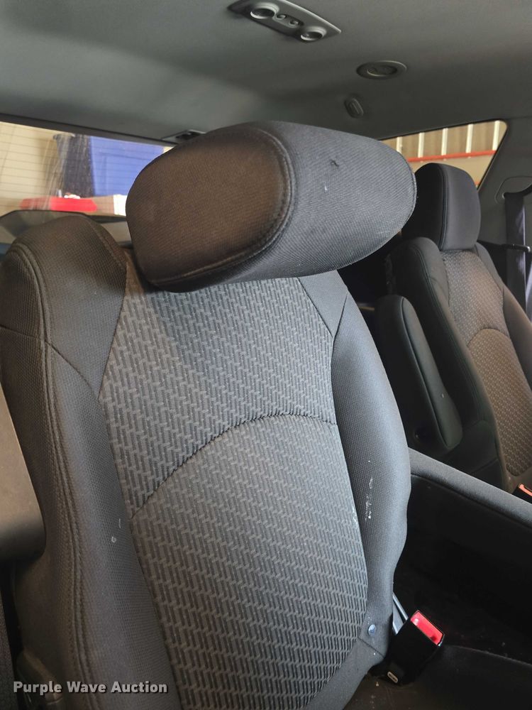 image for item EF3523 2011 Chevrolet Traverse  SUV