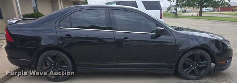 image for item EF3524 2010 Ford Fusion Sport 