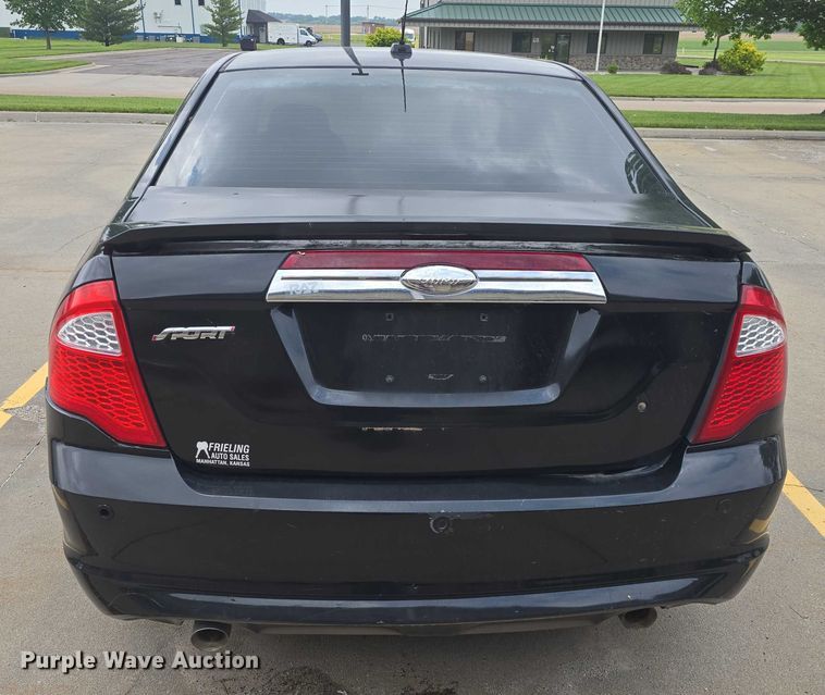 image for item EF3524 2010 Ford Fusion Sport 