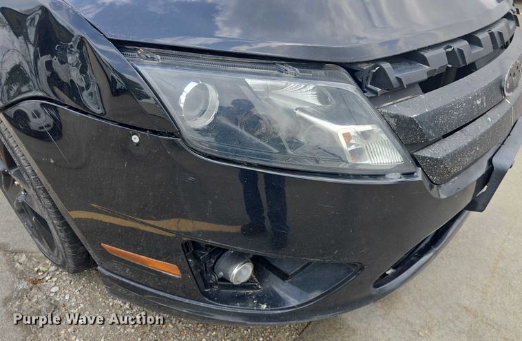 image for item EF3524 2010 Ford Fusion Sport 