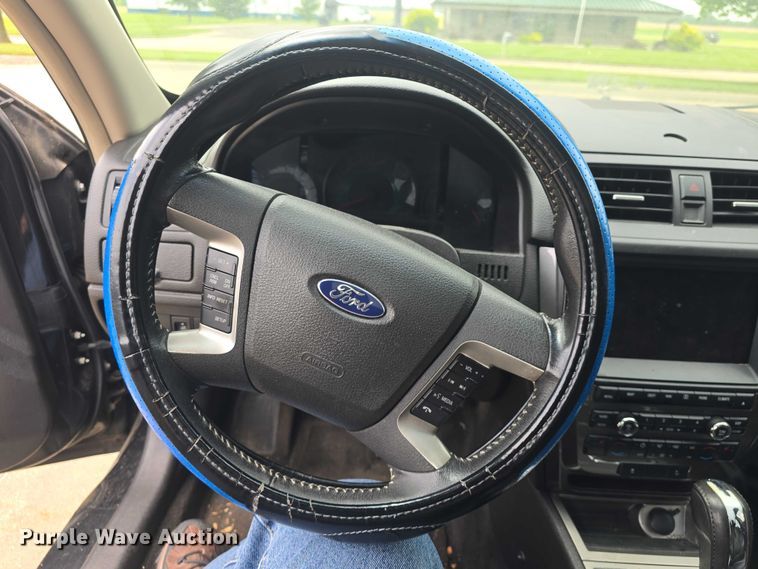 image for item EF3524 2010 Ford Fusion Sport 