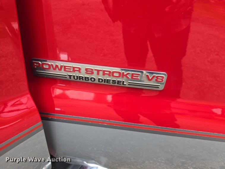 image for item EF3530 2004 Ford F350 Super Duty XLT Crew Cab flatbed pickup truck