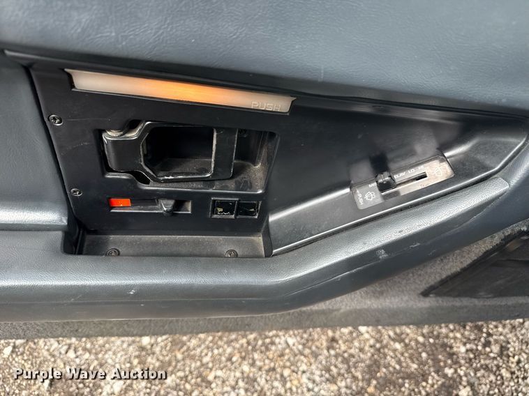 image for item EG5826 1985 Chevrolet Corvette 