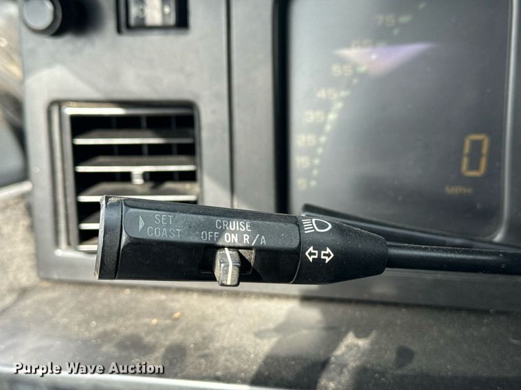 image for item EG5826 1985 Chevrolet Corvette 