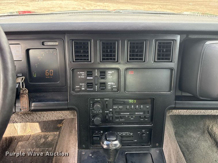 image for item EG5826 1985 Chevrolet Corvette 