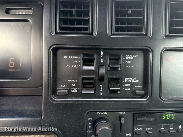 image for item EG5826 1985 Chevrolet Corvette 