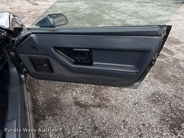 image for item EG5826 1985 Chevrolet Corvette 