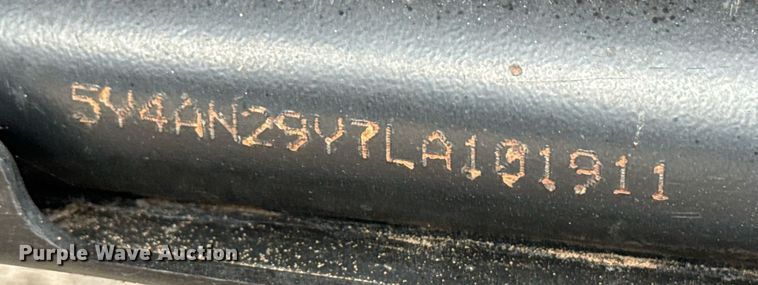 image for item EG5827 2020 Yamaha YXZ1000 utility vehicle