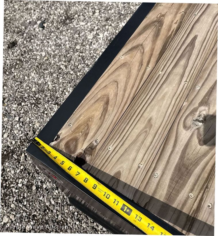 image for item EG5828 Flatbed