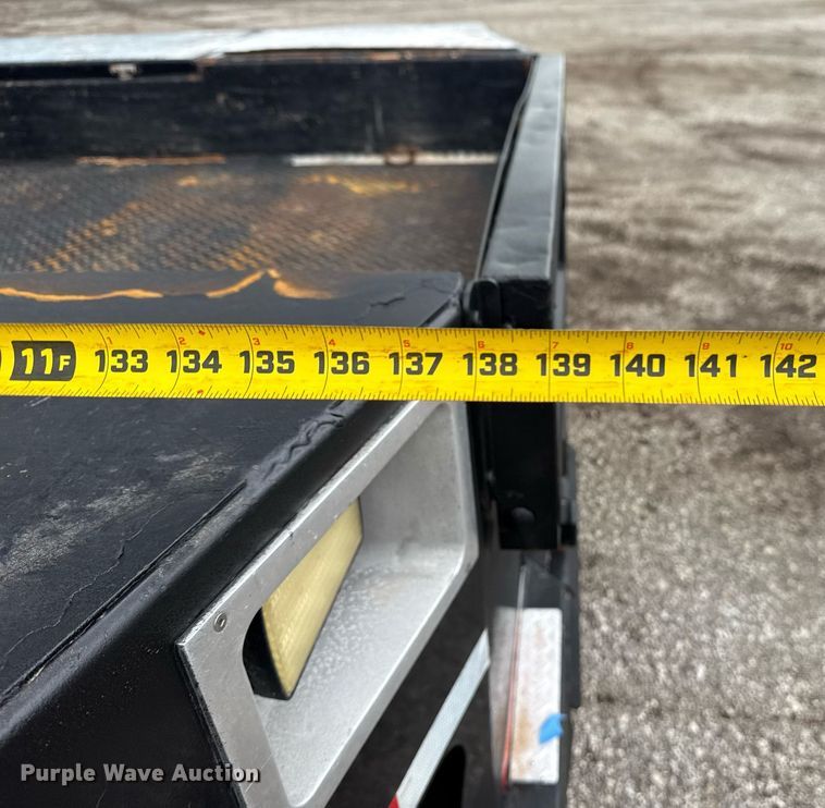 image for item EG5831 2019 Ford F550 Super Duty Crew Cab flatbed truck