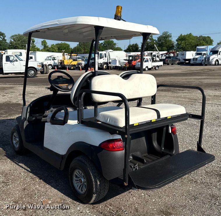 image for item EG5834 2021 Club Car Precedent i2  golf cart