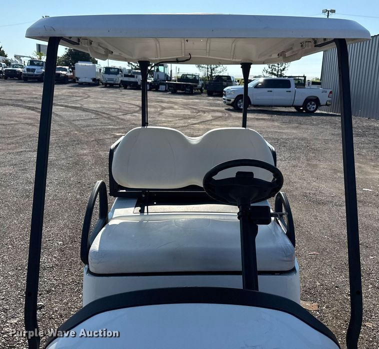 image for item EG5834 2021 Club Car Precedent i2  golf cart