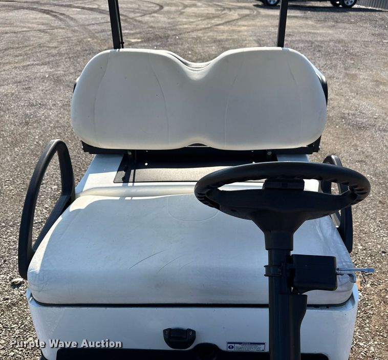 image for item EG5834 2021 Club Car Precedent i2  golf cart