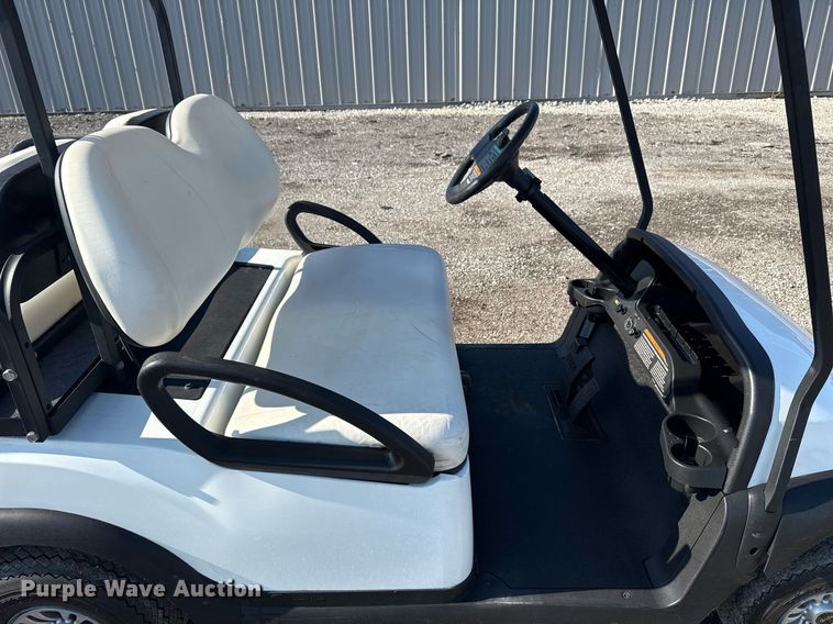 image for item EG5834 2021 Club Car Precedent i2  golf cart