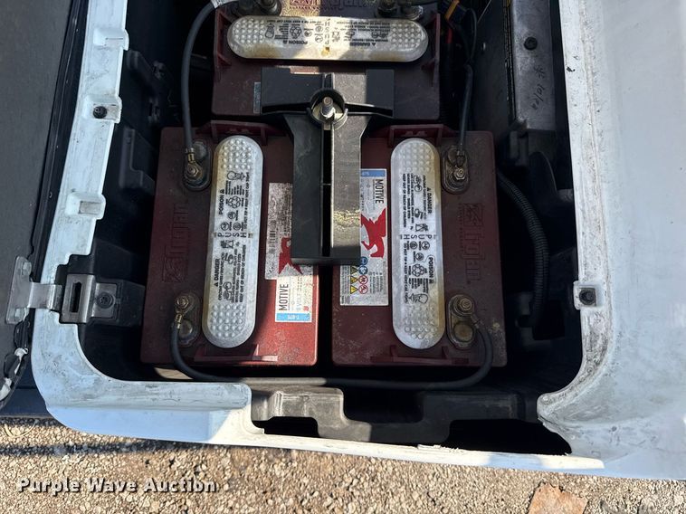 image for item EG5834 2021 Club Car Precedent i2  golf cart