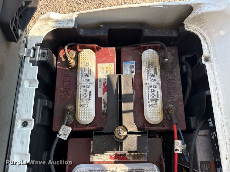 image for item EG5834 2021 Club Car Precedent i2  golf cart