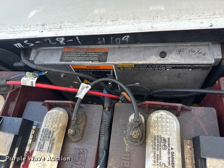 image for item EG5834 2021 Club Car Precedent i2  golf cart