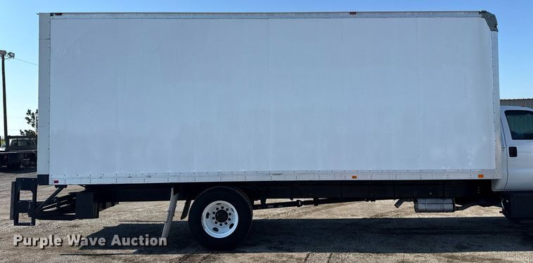 image for item EG5835 2016 Ford F650 Super Duty box truck