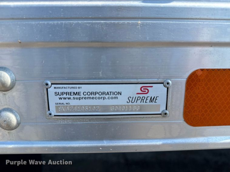 image for item EG5835 2016 Ford F650 Super Duty box truck