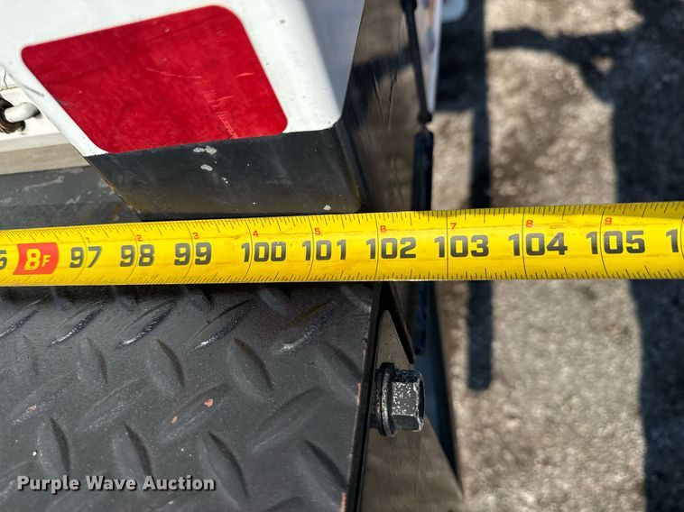 image for item EG5835 2016 Ford F650 Super Duty box truck