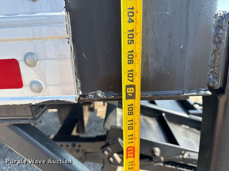 image for item EG5835 2016 Ford F650 Super Duty box truck