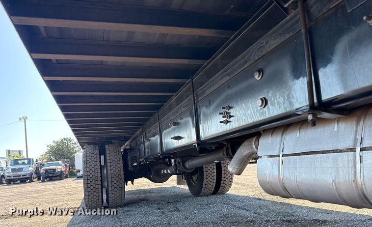 image for item EG5835 2016 Ford F650 Super Duty box truck