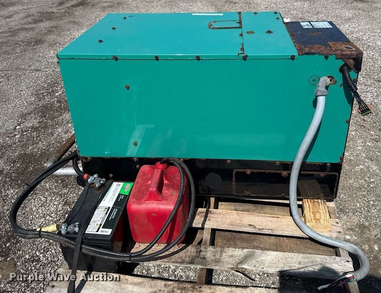 image for item EG5839 Cummins Onan Commercial QD generator
