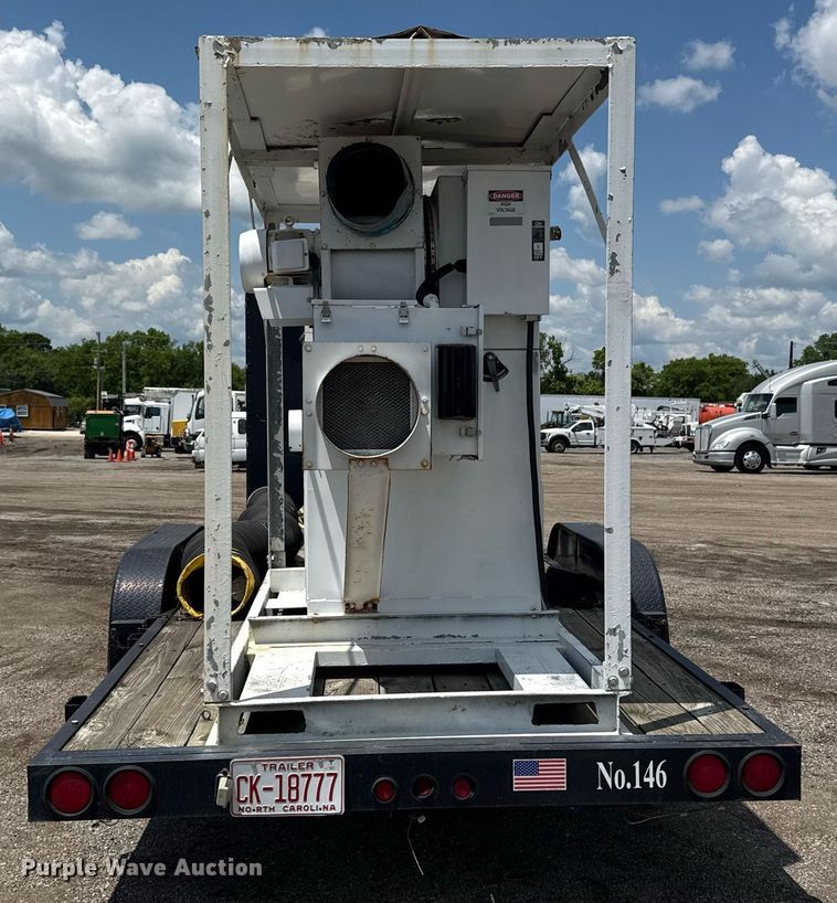 image for item EG5842 2000 Roadrunner Trailer Mfg 20ME22 utility trailer with generator