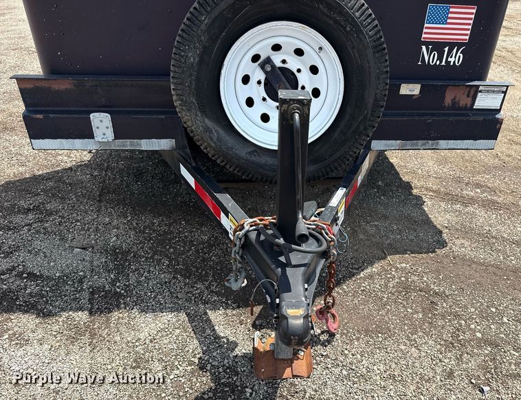 image for item EG5842 2000 Roadrunner Trailer Mfg 20ME22 utility trailer with generator