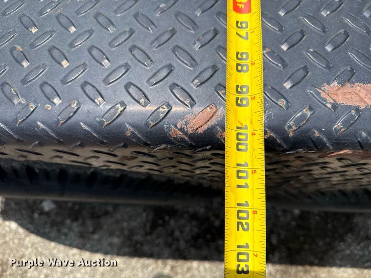 image for item EG5842 2000 Roadrunner Trailer Mfg 20ME22 utility trailer with generator