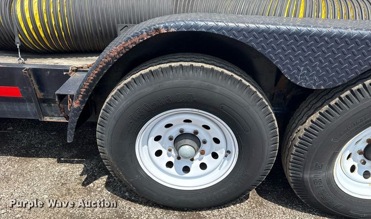 image for item EG5842 2000 Roadrunner Trailer Mfg 20ME22 utility trailer with generator