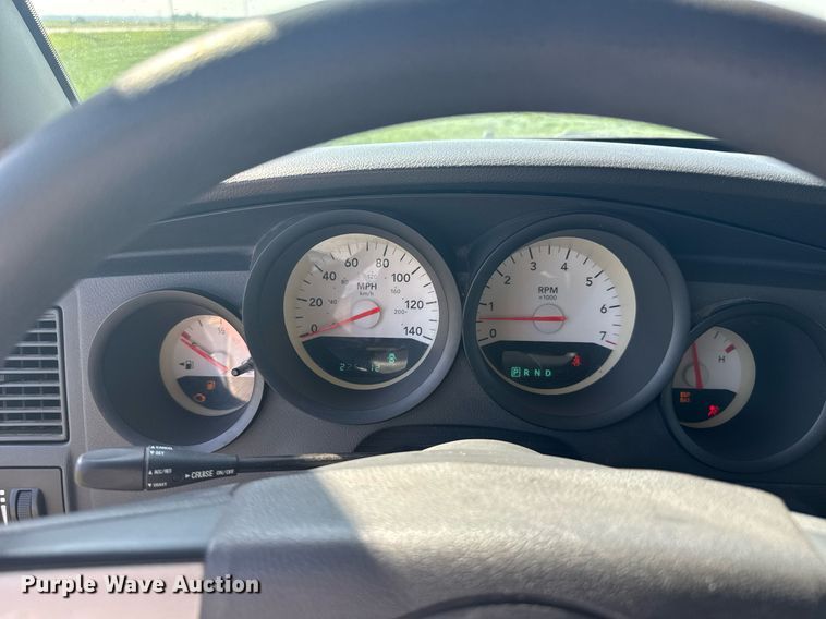 image for item EG6453 2005 Dodge Magnum 