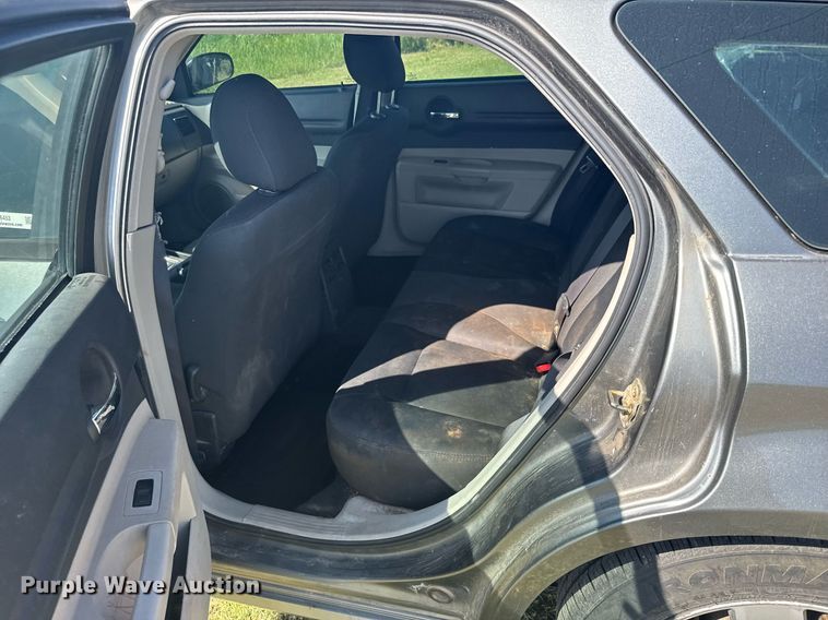 image for item EG6453 2005 Dodge Magnum 