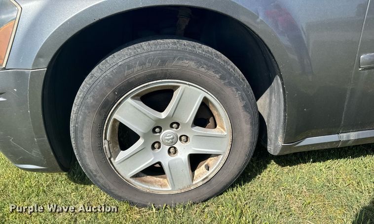 image for item EG6453 2005 Dodge Magnum 