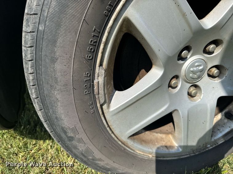 image for item EG6453 2005 Dodge Magnum 