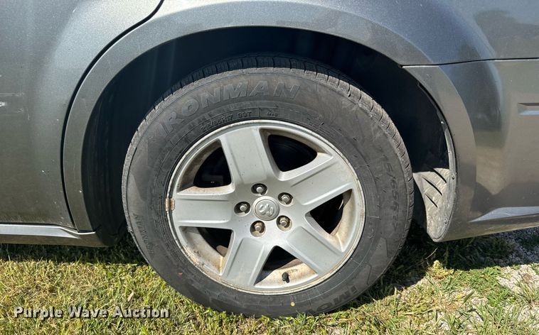 image for item EG6453 2005 Dodge Magnum 