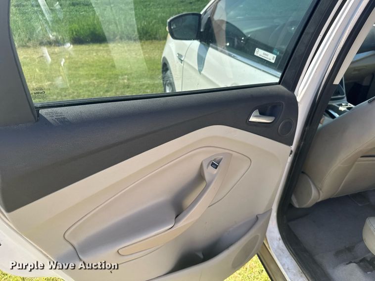 image for item EG6454 2013 Ford Escape SEL SUV