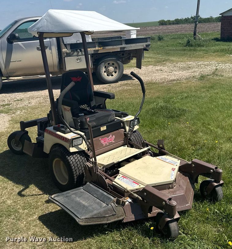 image for item EG6456 2018 Grasshopper 524V ZTR lawn mower