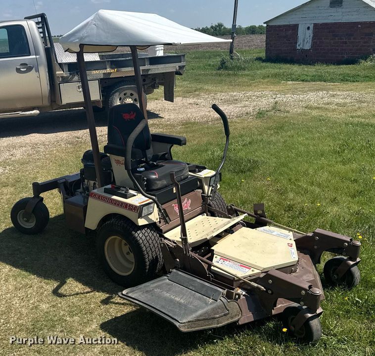 image for item EG6456 2018 Grasshopper 524V ZTR lawn mower