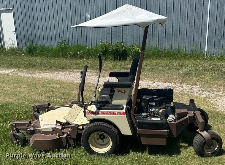 image for item EG6456 2018 Grasshopper 524V ZTR lawn mower