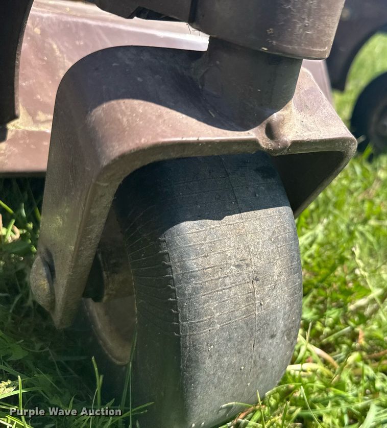 image for item EG6456 2018 Grasshopper 524V ZTR lawn mower