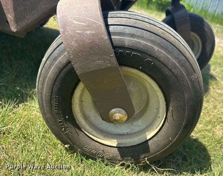 image for item EG6456 2018 Grasshopper 524V ZTR lawn mower