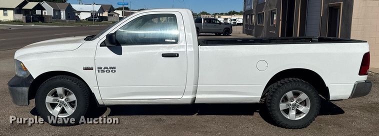 image for item EG6462 2017 Dodge Ram 1500 pickup truck