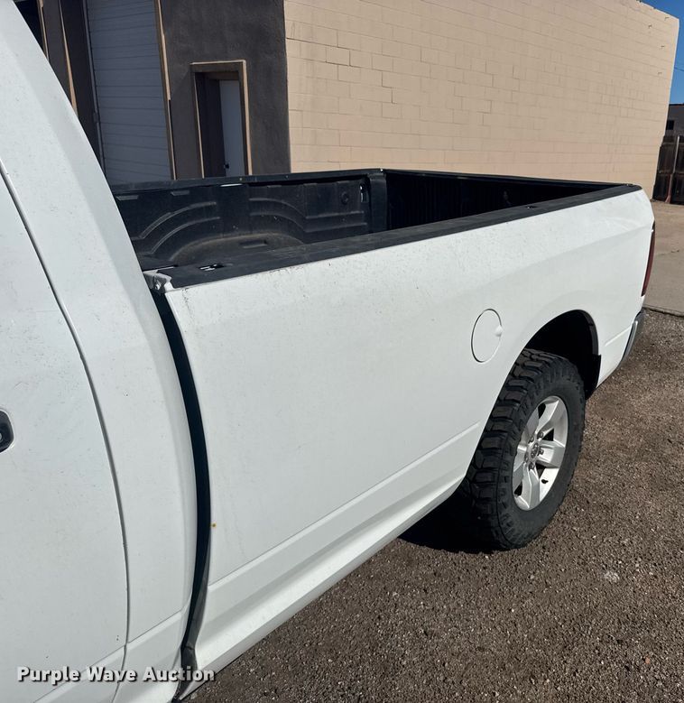 image for item EG6462 2017 Dodge Ram 1500 pickup truck