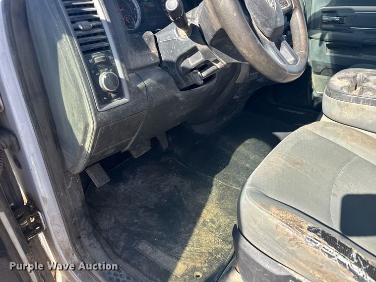 image for item EG6462 2017 Dodge Ram 1500 pickup truck