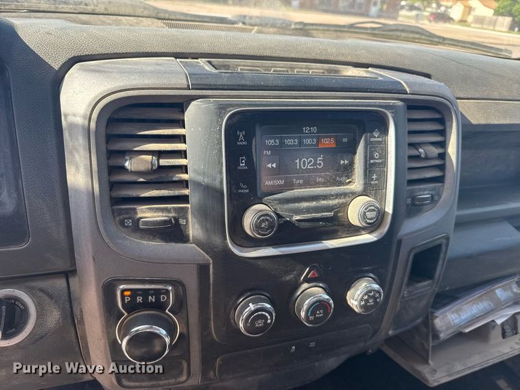 image for item EG6462 2017 Dodge Ram 1500 pickup truck