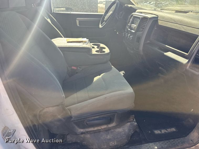 image for item EG6462 2017 Dodge Ram 1500 pickup truck