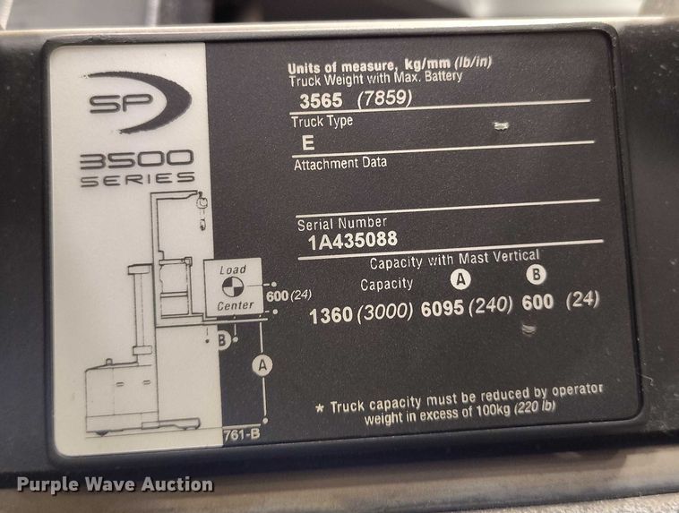image for item EH0328 2015 Crown SP3520-30 order picker