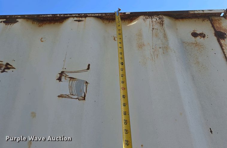 image for item EH8865 1987 GMC C7 grain truck